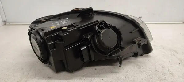 Faros delanteros izquierdo xenón Audi A4 B7 2.7 TDI image 5