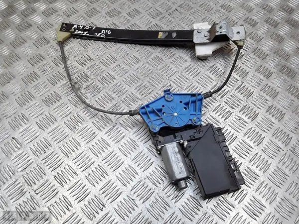 Audi A4 raamregelaar OEM 8e0959802a - Gebruikt image 2