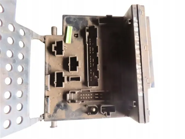 Ford Säkerhetslåda OEM 95AG-14A073-AB Escort V/VI image 3