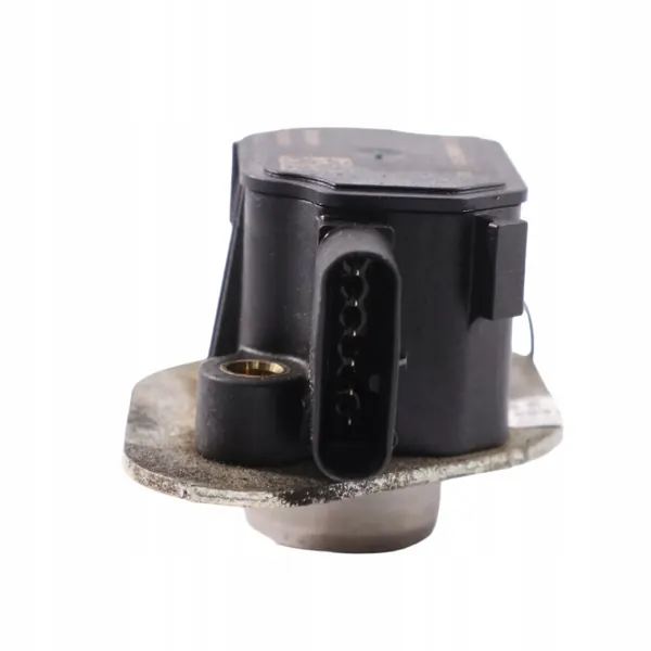 Mercedes OM656 Solenoidventil A6569820100 Begagnad image 8