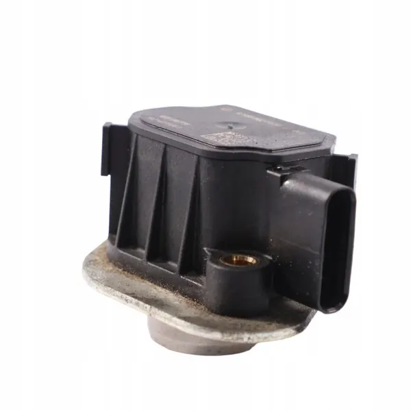 Mercedes OM656 Solenoidventil A6569820100 Begagnad image 9