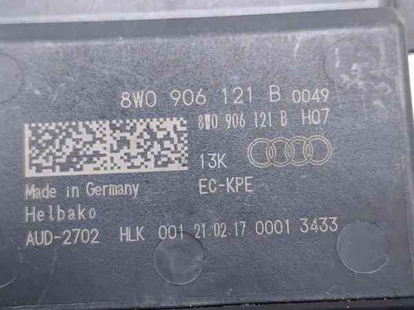 Module pompe injection Audi A4 OEM 8W0906121B image 7