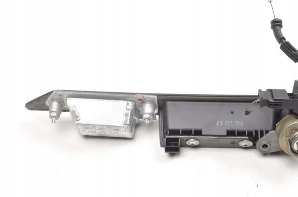 Audi A4 B7 Kofferbakstrip OEM 8E0827657E Sedan image 5