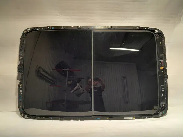 Audi Q5 II Panoramadach OEM 80A877041C image 4
