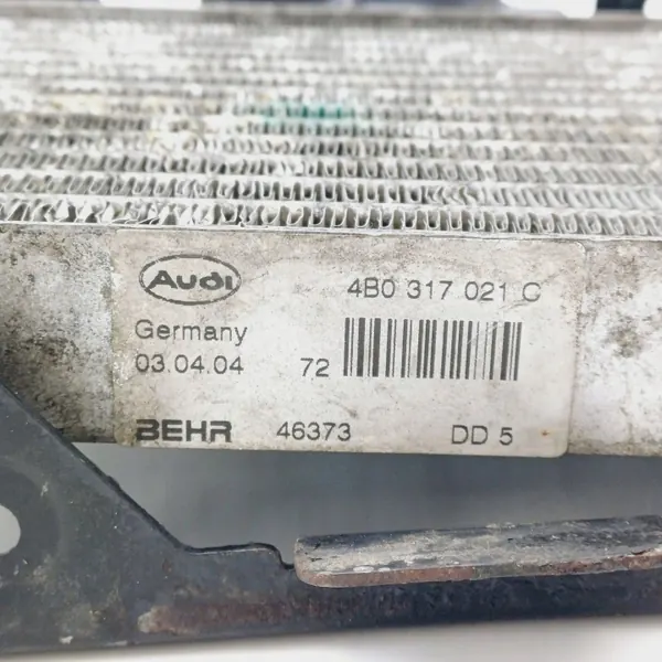 Refroidisseur d'huile d'occasion OEM DRC97787 Audi A6 C5 image 4