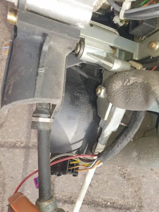 Seletor de Mudanças Audi A8 S8 D2 OEM 4D0713041 image 5