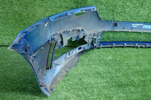 Skoda OE voorbumper OEM 5E3807221 voor Octavia IV image 6