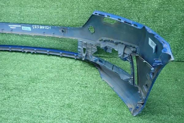 Skoda OE voorbumper OEM 5E3807221 voor Octavia IV image 7