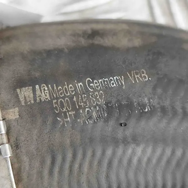 Tubería de Intercooler VW Golf VII Variant 2.0L 5Q0145832 image 7