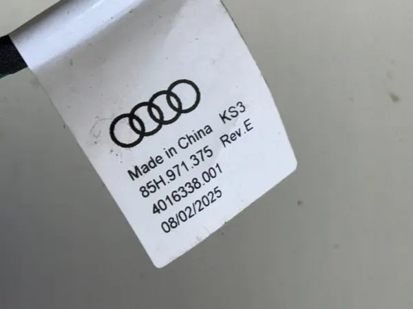 Tampa combustível Audi Q6 e-tron OEM 85H971375 - Usado image 5