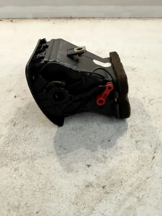 Suporte de Copos Audi A8 D2 Consola Central OEM image 3