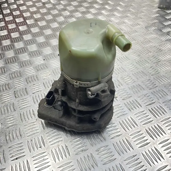 Volvo OE 31202713 Bomba de Direção Assistida image 2