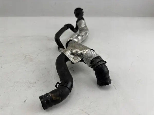 Volkswagen Golf VI 2010 Jäähdytyslinja image 4