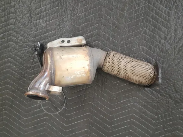 Volvo DPF & Katalysator OEM 31370892 för S60 V60 V70 image 2