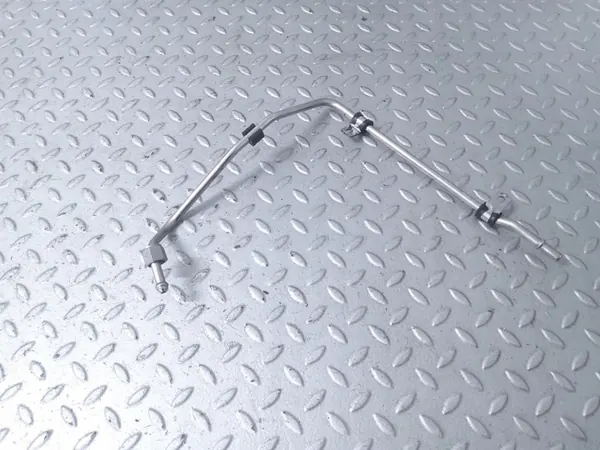 BMW X1 F48 F49 Ruiskutusputki OEM 8665628 image 3