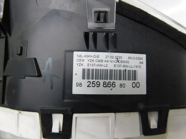 Mittaristo OEM 9825986680 Peugeot 208 I:lle 2012-2019 image 4
