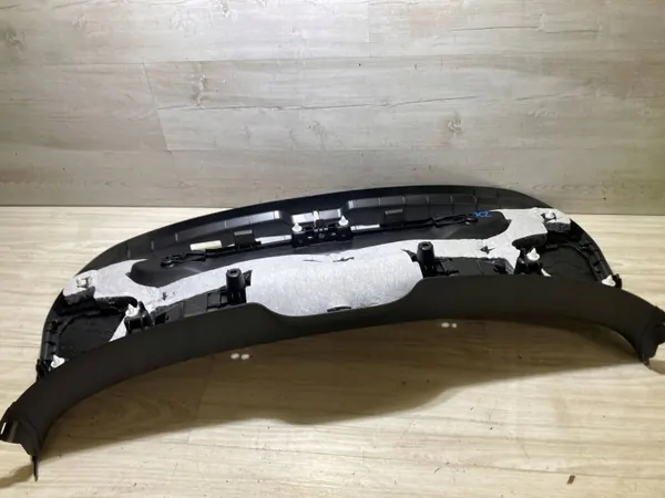 BMW OE 7423855 Garniture Hayon Usagée pour X2 F39 2018 image 4