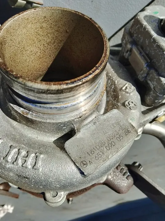 Turbocompresor Mercedes GL CL A B Clase 120 KW A6510900586 image 5