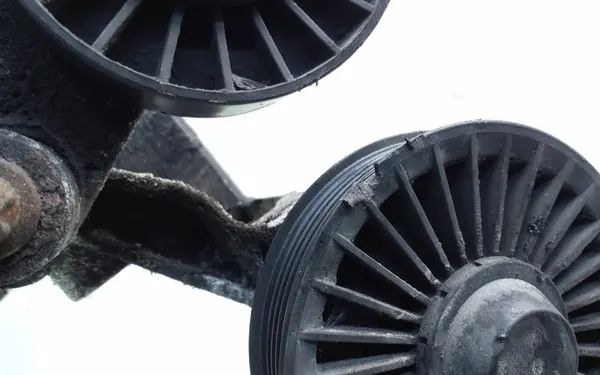 Support de compresseur de climatisation Opel Astra G 1998 90529912 image 5