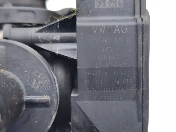 Porsche Taycan Kühlmittelheizer OEM 9J1963375E image 7