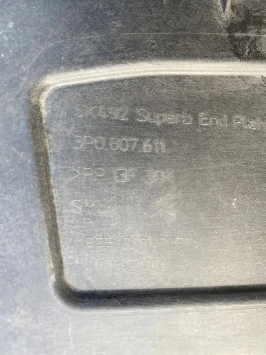 Sous-cache pare-chocs Skoda Superb IV OEM 3P0807611 image 3