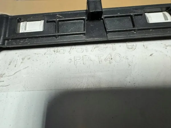 Näyttö Renault Kangoo II OEM 8200454092 - Käytetty image 3