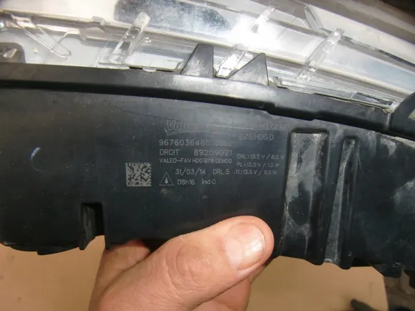 Rechter DRL LED-lamp Citroen C4 Picasso II OEM LAMPA image 5