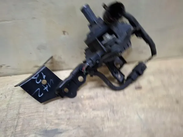 Waterpomp Toyota Prius 3 XW30 2011 G9040-47090 image 2