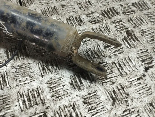 Audi A8 S8 D3 2004 Ammortizzatore Pneumatico Posteriore 4E0616001E image 5