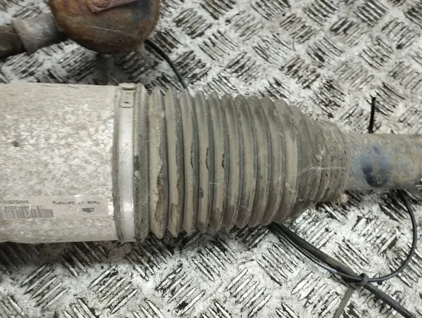 Audi A8 S8 D3 2004 Ammortizzatore Pneumatico Posteriore 4E0616001E image 8