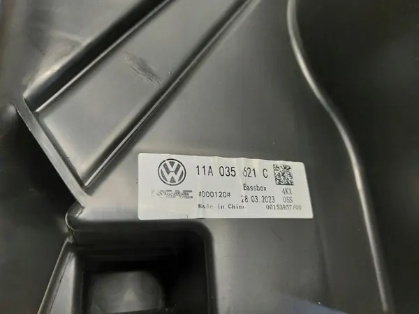 Altavoz Subwoofer Audi Q4 E-TRON OEM 11A035621C image 4