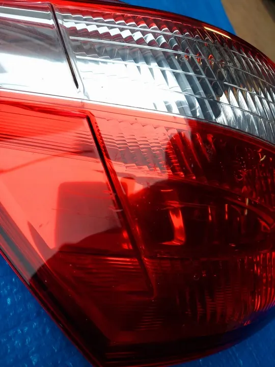 Luz Trasera Izquierda Nissan Qashqai J10 LED Original 26555-BR00A image 5