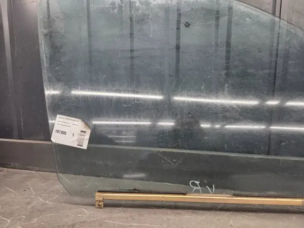 Suzuki ALTO 94-02 oikea etuikkuna OEM image 4
