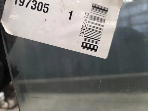 Suzuki ALTO 94-02 oikea etuikkuna OEM image 5