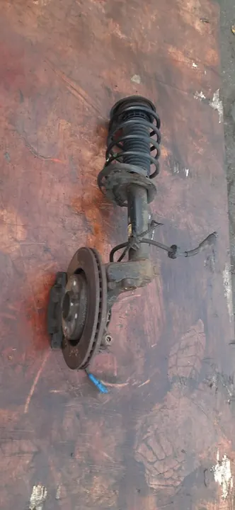 Citroen C3 2016 Kit di Sospensione Anteriore (Ammortizzatori e Molle) OEM image 5