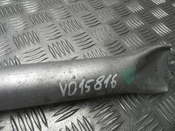 Tesla Model S 2015 Halterung OEM 1003617-00-E-01 image 3