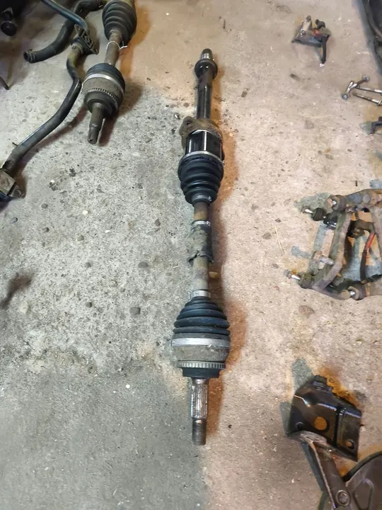 Höger Långaxel Toyota Corolla E12 2.0 D4D image 5