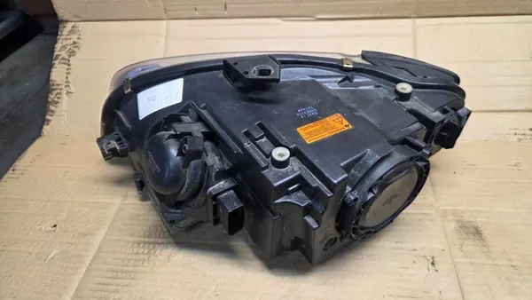 FARO XENÓN AUDI A4 B7 06-08 I+D TYC image 8