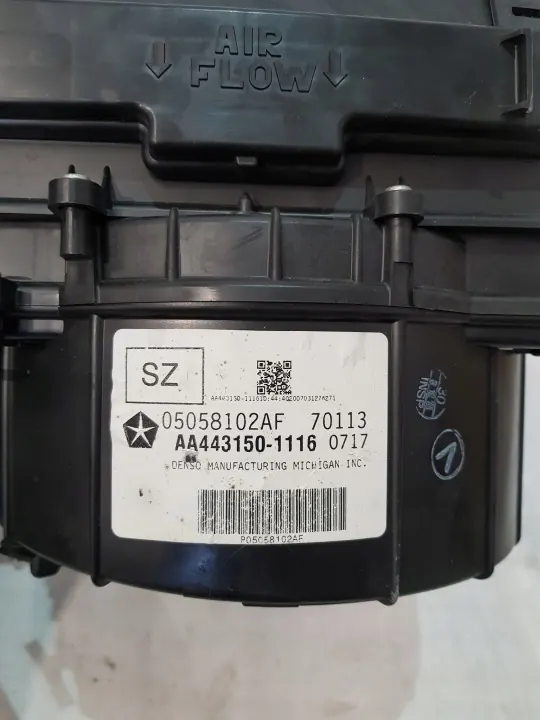 Värmefläkt OEM 05058102AF för Jeep Compass image 8