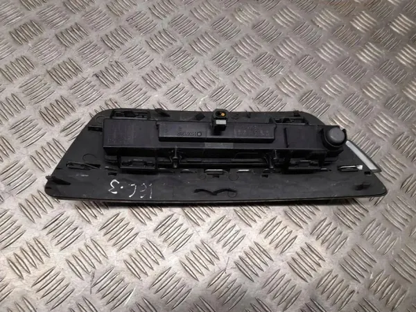 Feux antibrouillard Mercedes GL X166 OEM A1668201456 image 6