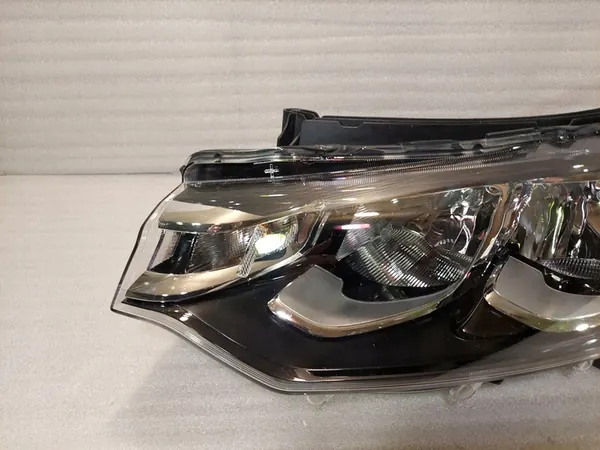 Citroen OE 9817298480 Koplamp image 2
