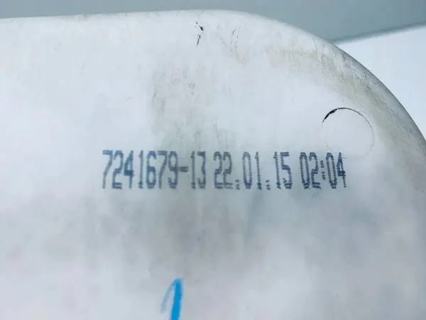 Pyyhkijän nesteen säiliö BMW 4 COUPE (F32, F82) 3.0L bensiini OEM image 5