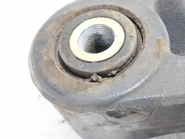 Support ressort arrière droit OEM A8603223323 Mercedes image 4