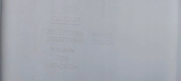 DAF XF NGD Kabinenspoiler OEM Deska owiewka zakabinowa image 3
