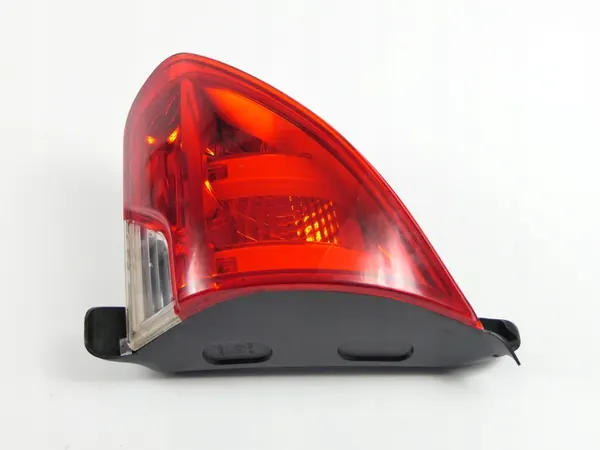 Luz trasera derecha para Peugeot 2008 I 13-16r. OEM image 4