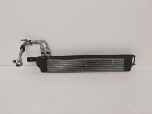 Refroidisseur d'huile Ford Mustang 5.0GT OEM FR3F-7R081-AC image 2