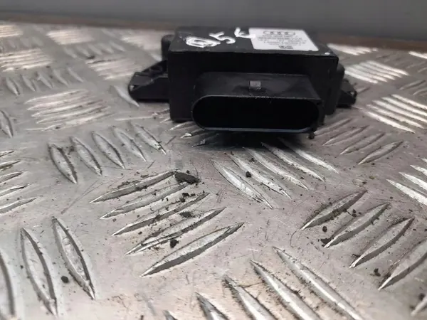 Relé da bomba de combustível Audi Q5 2015 OE 4G0906093J image 2