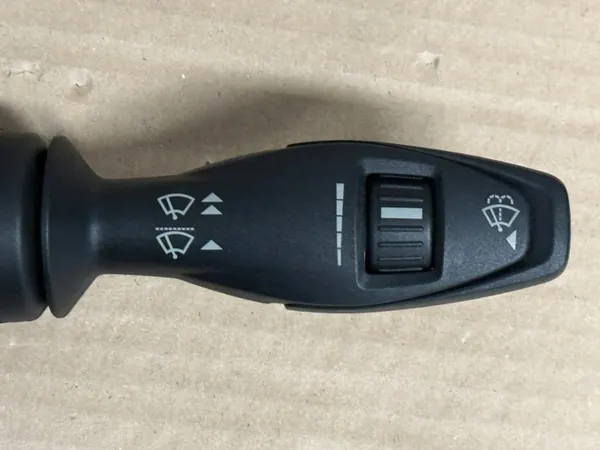 Schakelaar Ford Fiesta MK7 OEM 8A6T-13335-BC image 3
