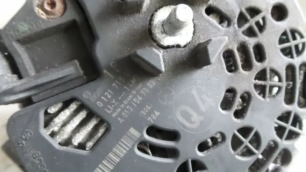 MERCEDES CLS W219 3.0 CDI Vaihtovirtageneraattori A0131547002 image 4