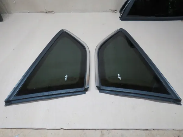Vidro traseiro esquerdo carroçaria Ford Kuga MK2 OEM CV44-S29751-D image 2